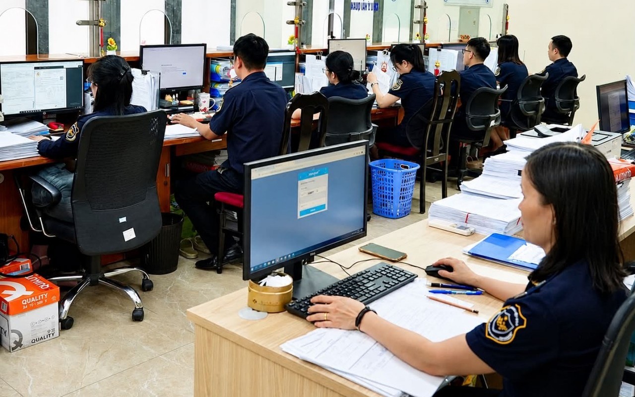 Cho Thuê Nhân Sự Khai Báo Hải Quan & Chứng Từ Xuất Nhập Khẩu