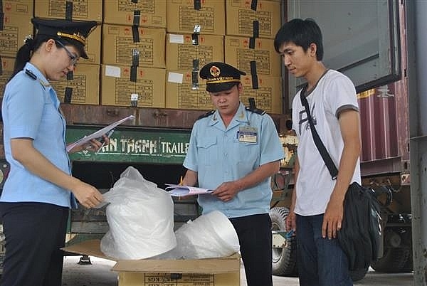 Dịch Vụ Cho Thuê Nhân Viên XNK Tại TP.HCM Chuyên Nghiệp