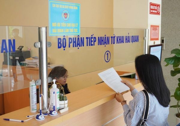 Dịch vụ xuất nhập khẩu tại chỗ tại ICD Phước Long