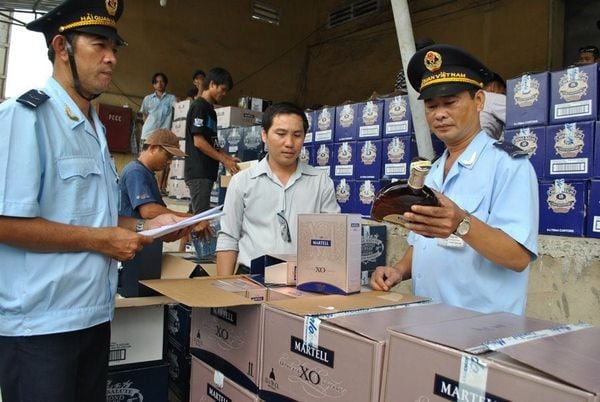 Dịch vụ xuất nhập khẩu tại chỗ tại Cảng Đà Nẵng
